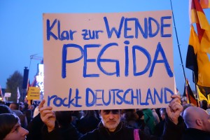 Beim ersten PEGIDA-Geburtstag